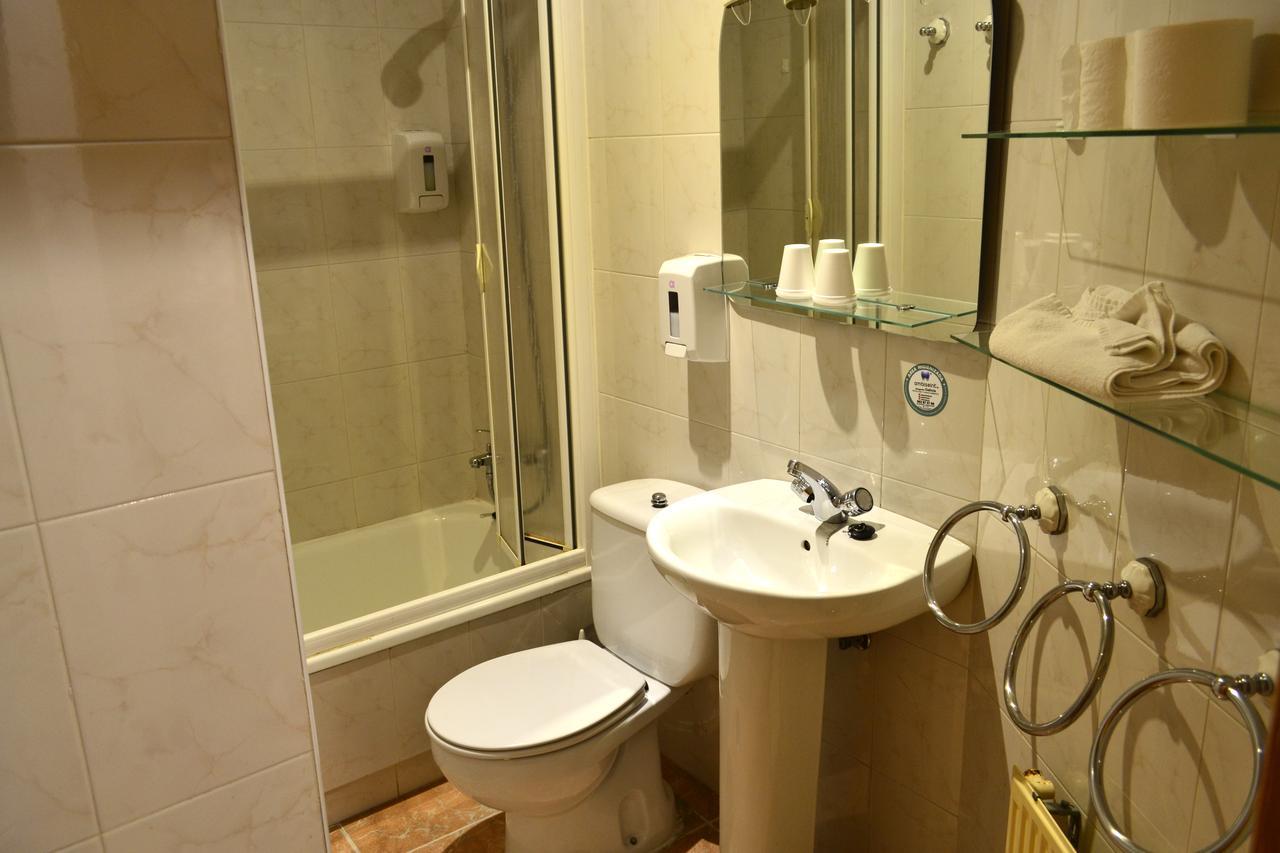 Hostal Lucus Lugo Buitenkant foto