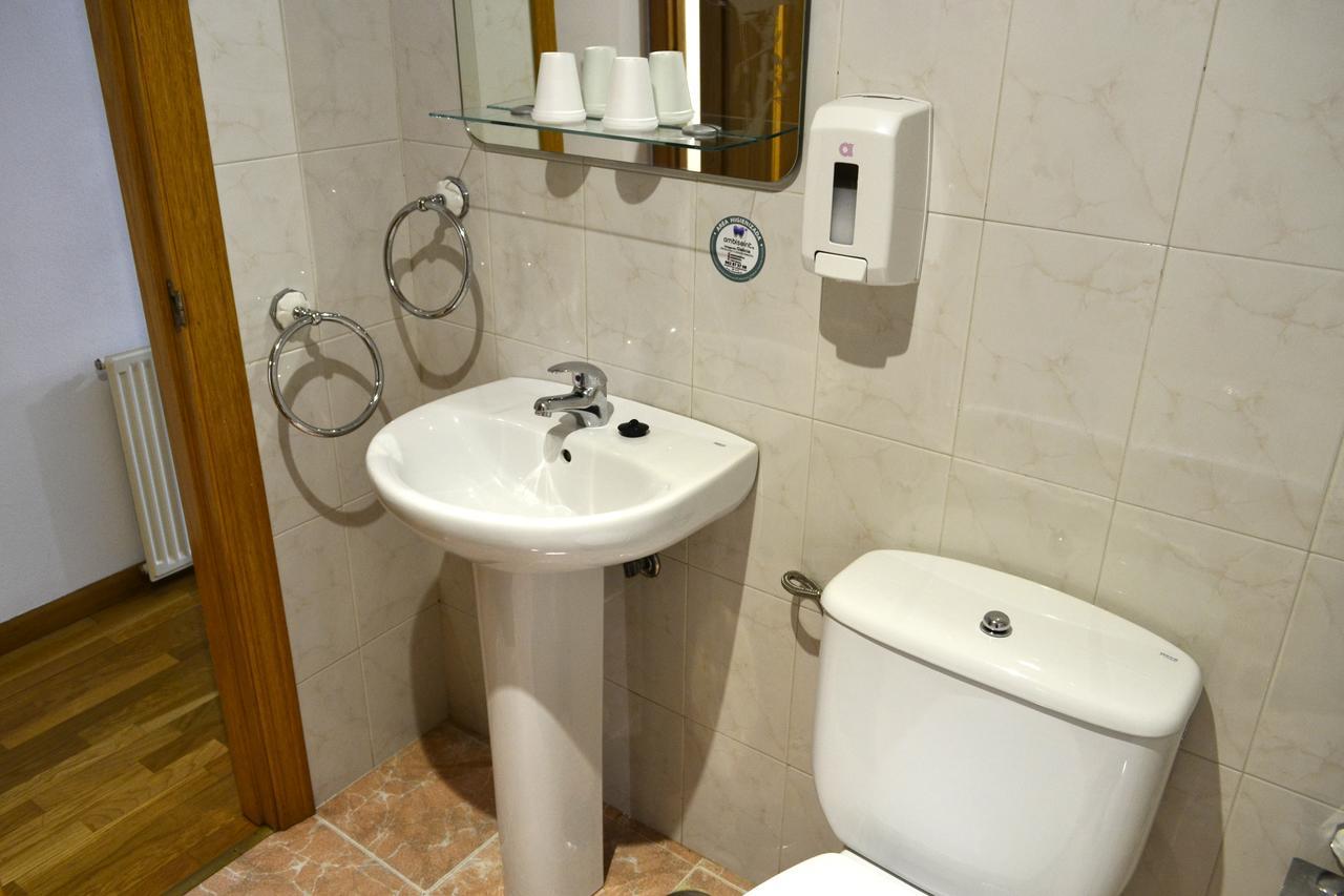 Hostal Lucus Lugo Buitenkant foto