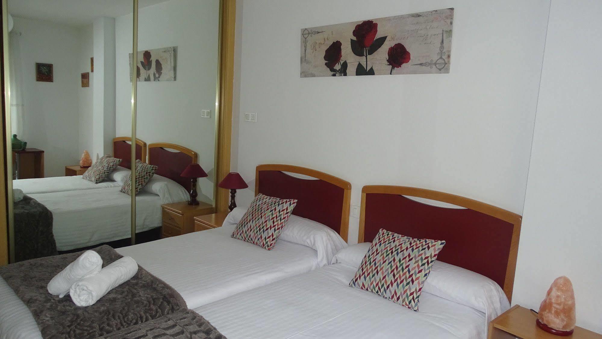 Hostal Lucus Lugo Buitenkant foto